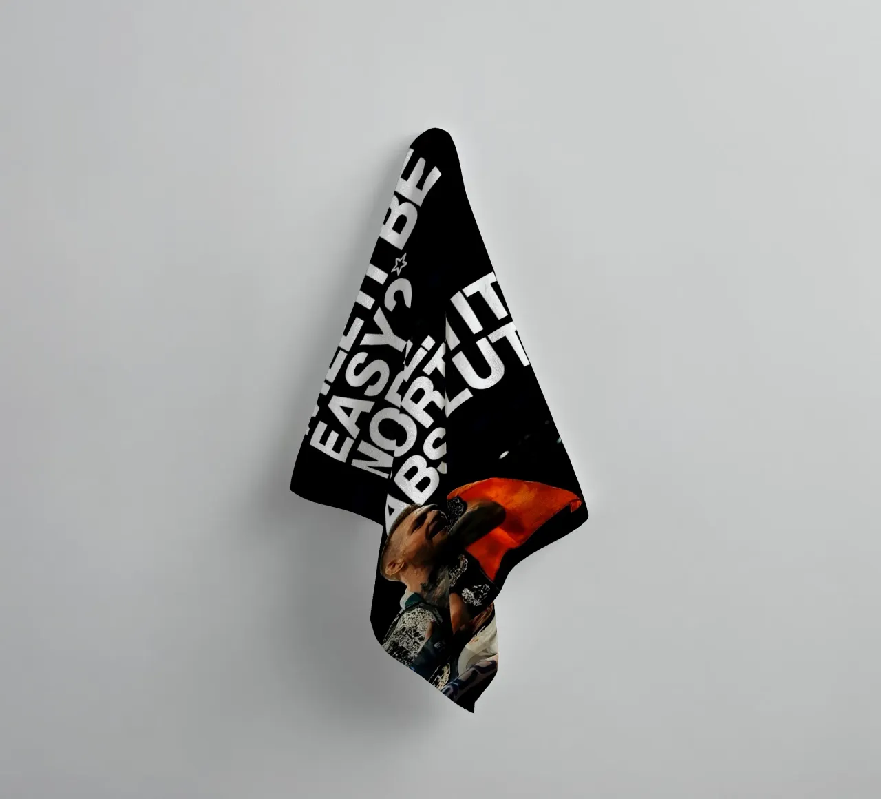 'WILL BE EASY? NOPE. WORTH T? ABSOLUTELY asciugamano da bagno da Type & Tape