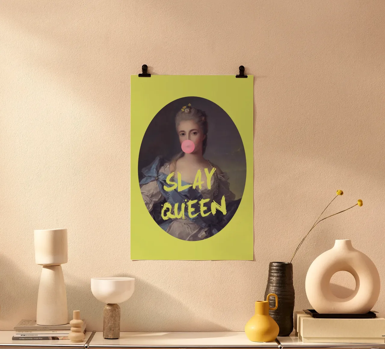 Neon Yellow Slay Queen poster con telaio in plastica da GraceDigitalArtCo