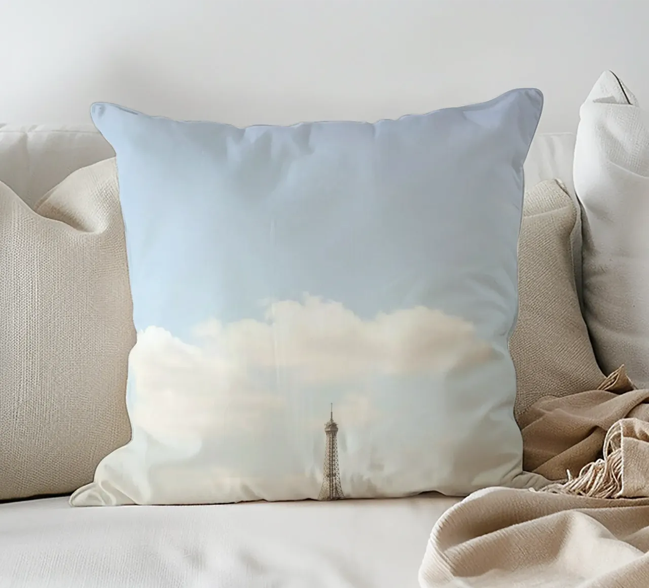 Paris Eiffel Tower Minimalist cuscino da GraceDigitalArtCo