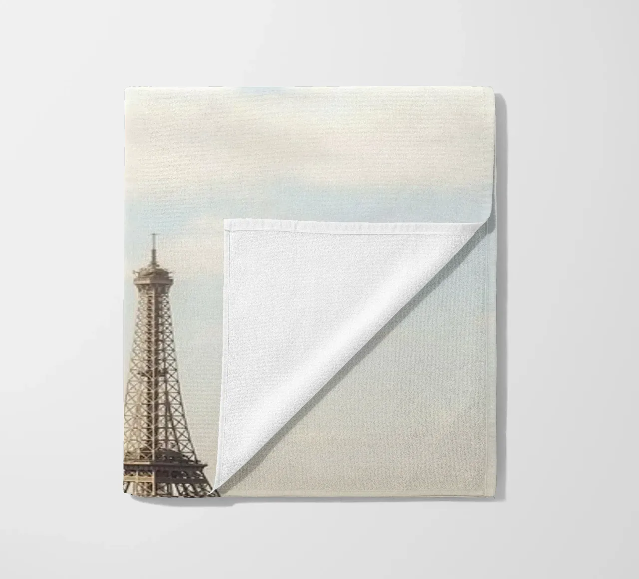 Paris Eiffel Tower Minimalist telo mare da GraceDigitalArtCo