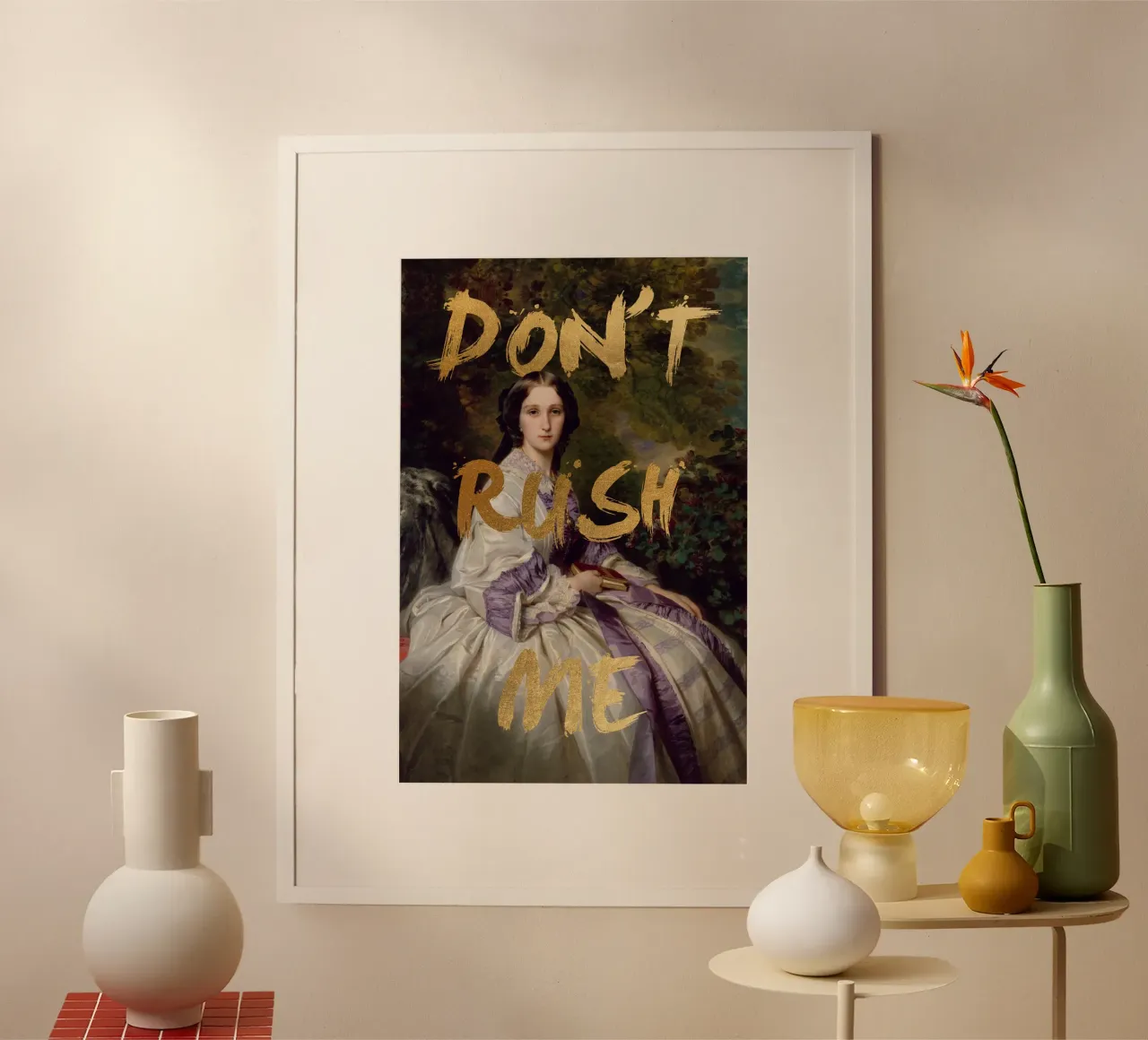 Gold Don't Rush Me poster con telaio in plastica da GraceDigitalArtCo