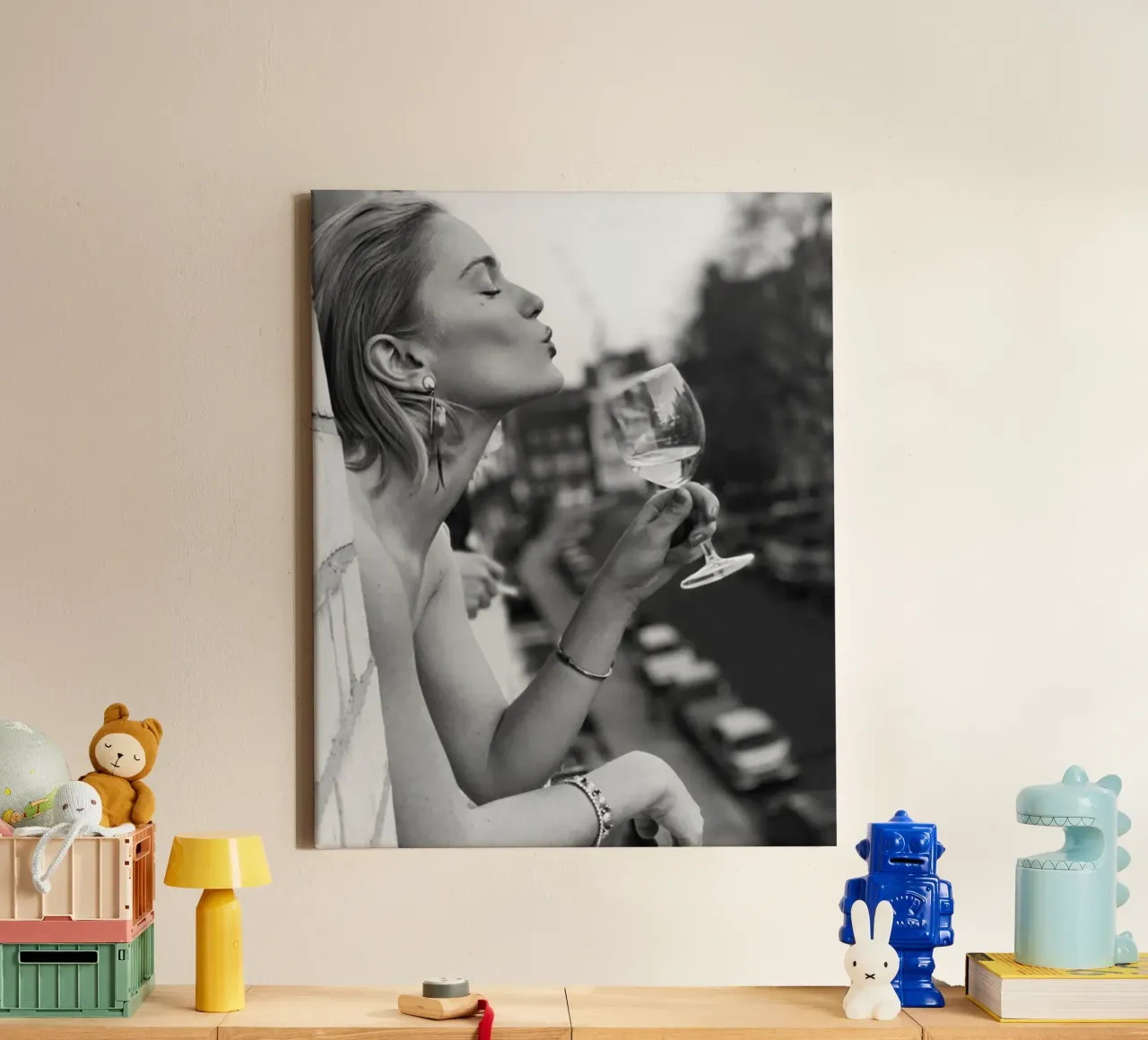 De dame van de jaren 90 canvas met Baklijst van Martin studio