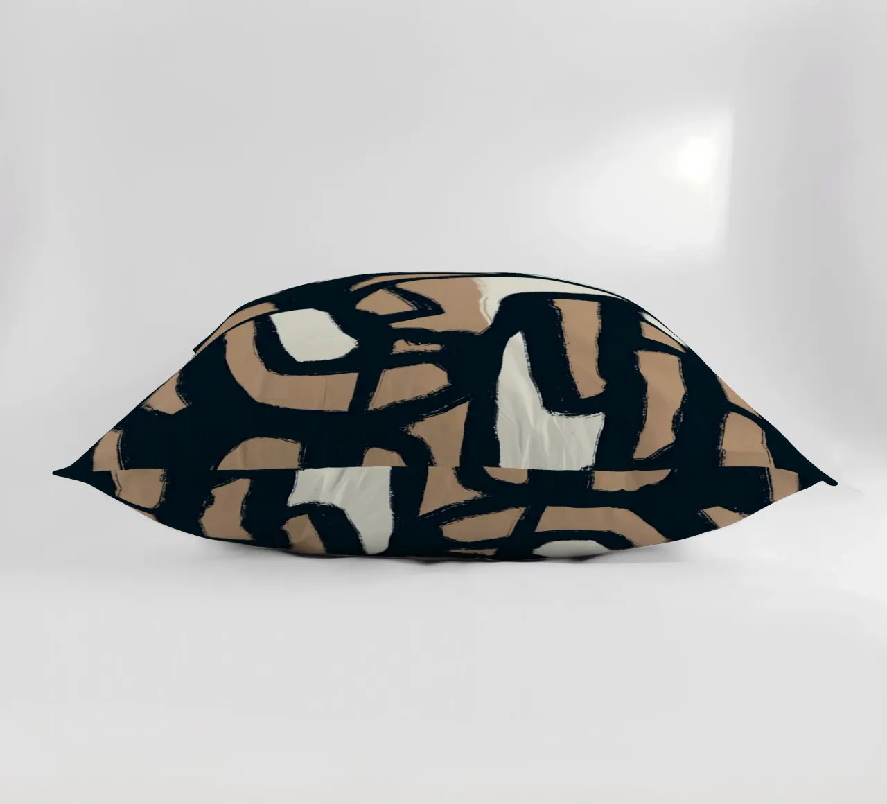 Linea astratta in grassetto cuscino da Little Dean