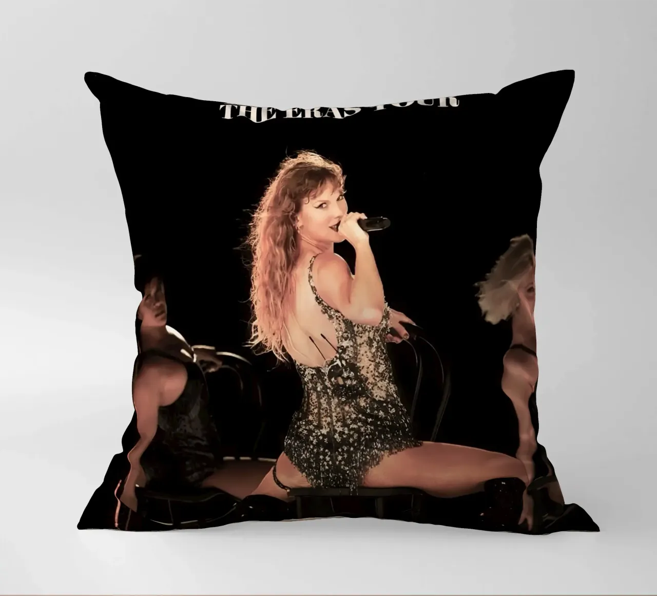 Taylor Swift cuscino da Musadad Shop