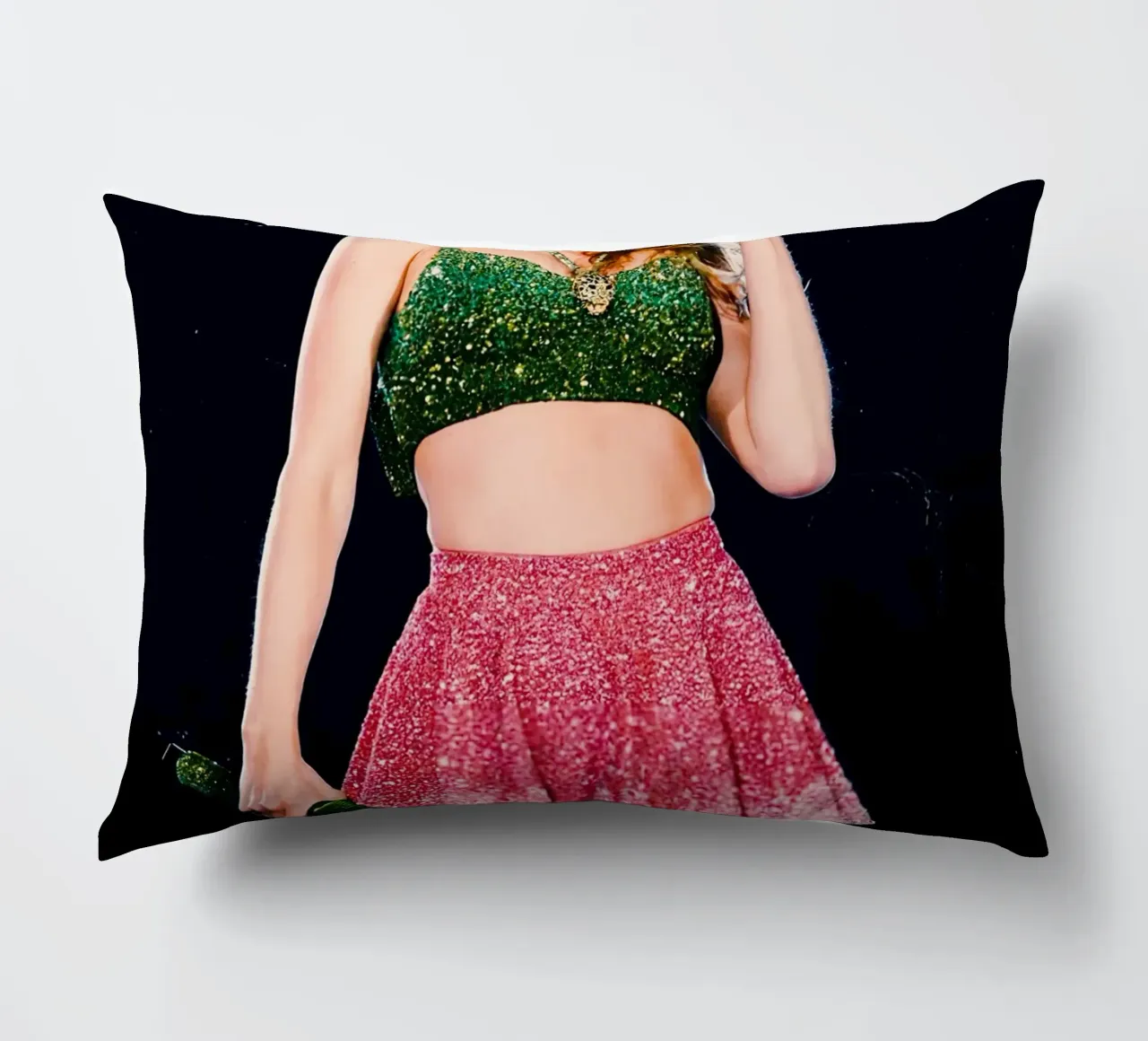 Taylor Swift cuscino da Musadad Shop