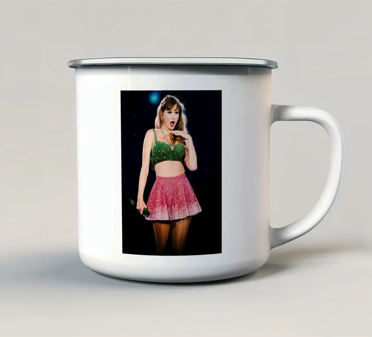 Taylor Swift tazza in smalto da Musadad Shop