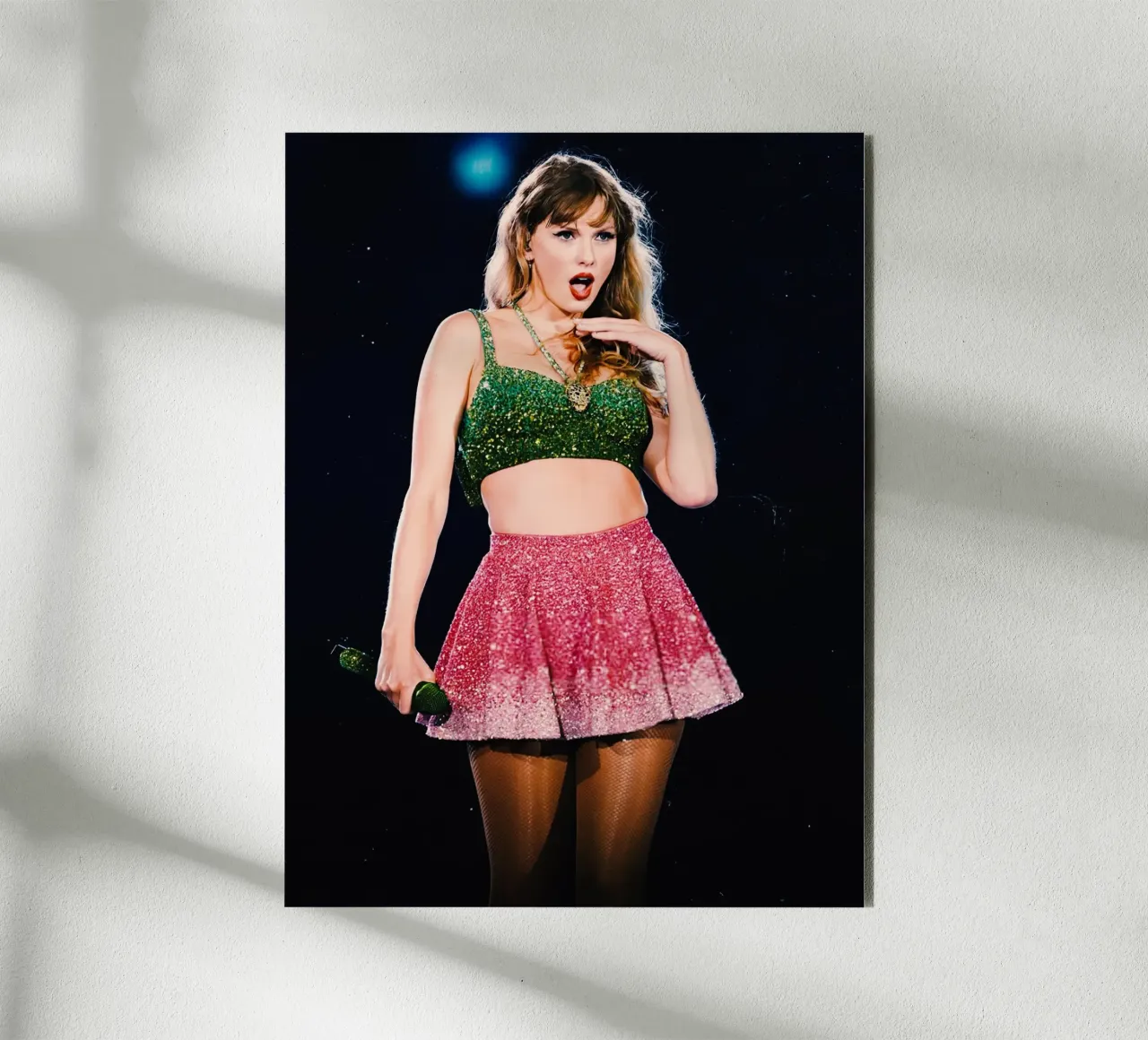 Taylor Swift alluminio dibond da Musadad Shop