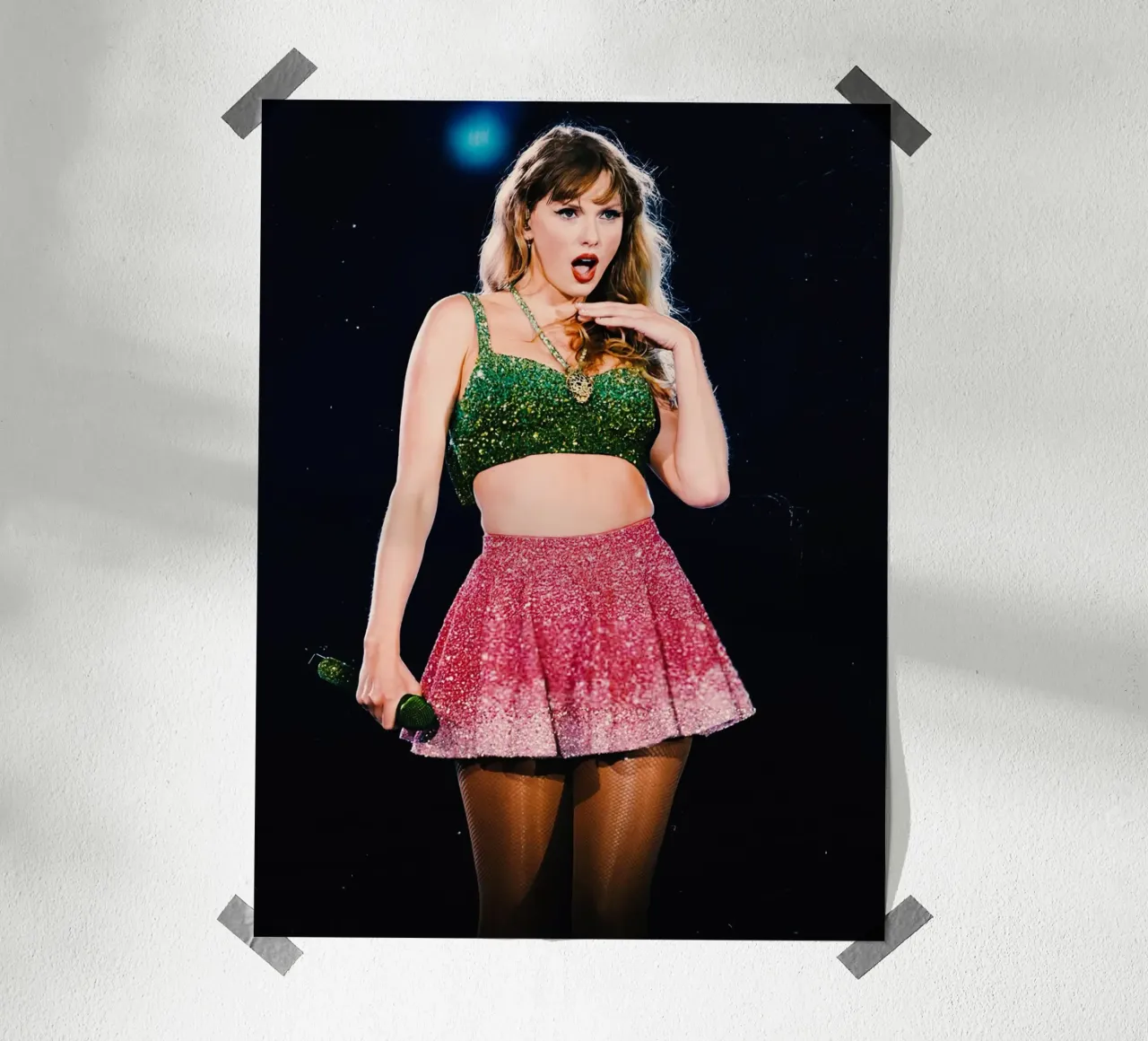 Taylor Swift poster con telaio in plastica da Musadad Shop