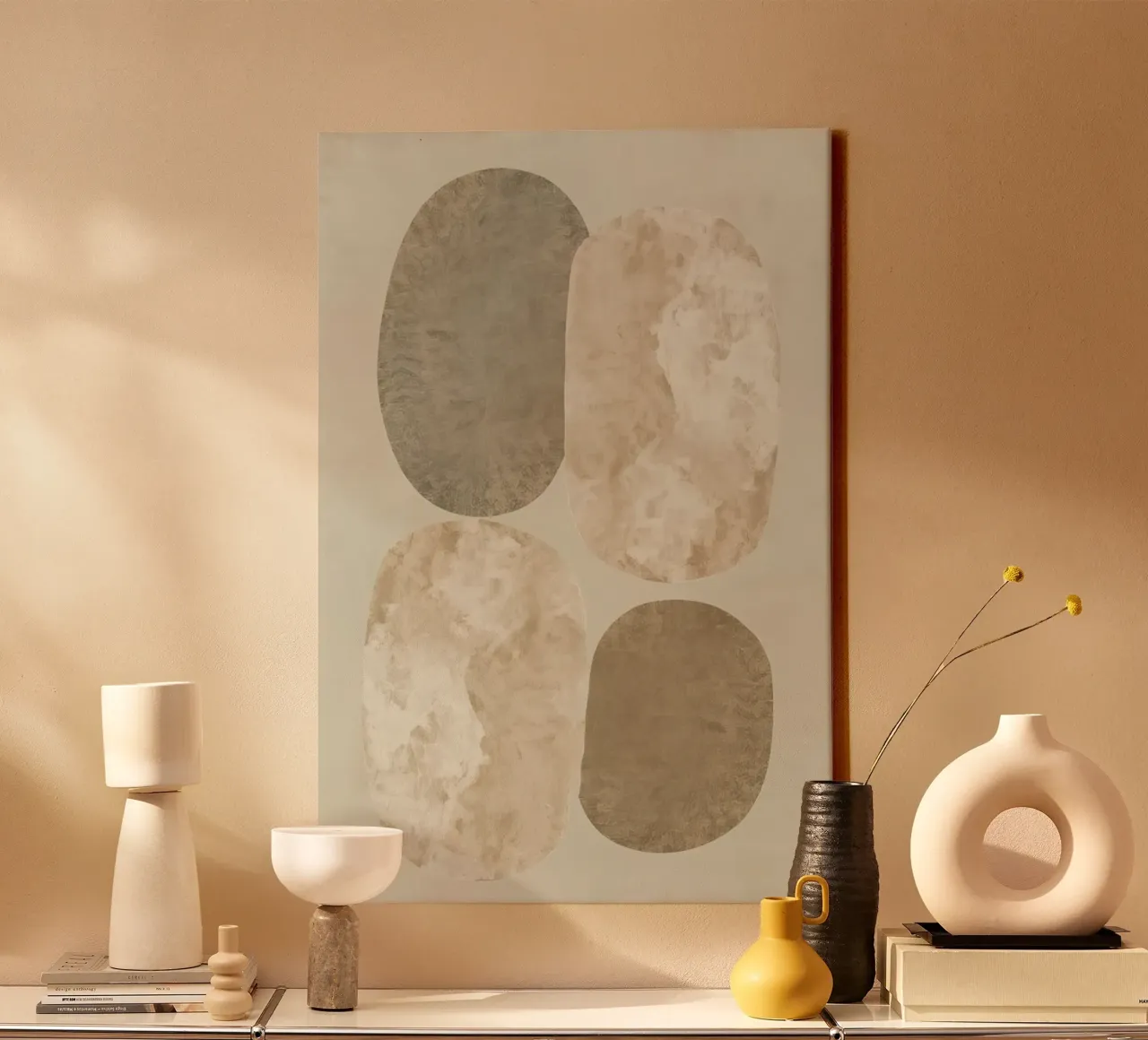 Abstracte vormen arrangement in aardetinten canvas met Baklijst van DesignDoodle