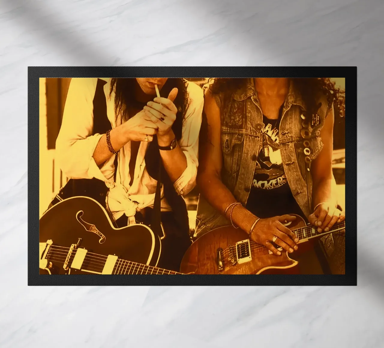Slash and Izzy zerbino da Musadad Shop