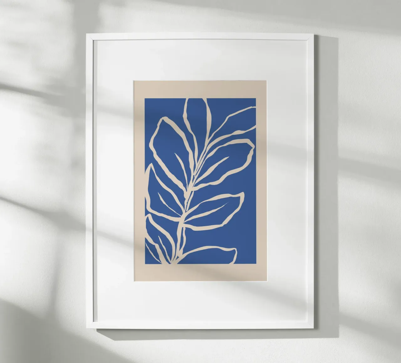 Abstraktes Blatt in Beige auf Blau Poster von Melloi Art Print