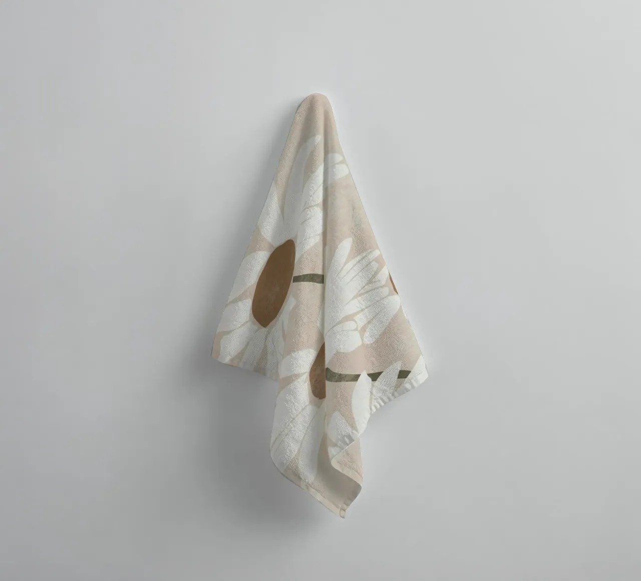 Simple Daisies towel by LeaDArt