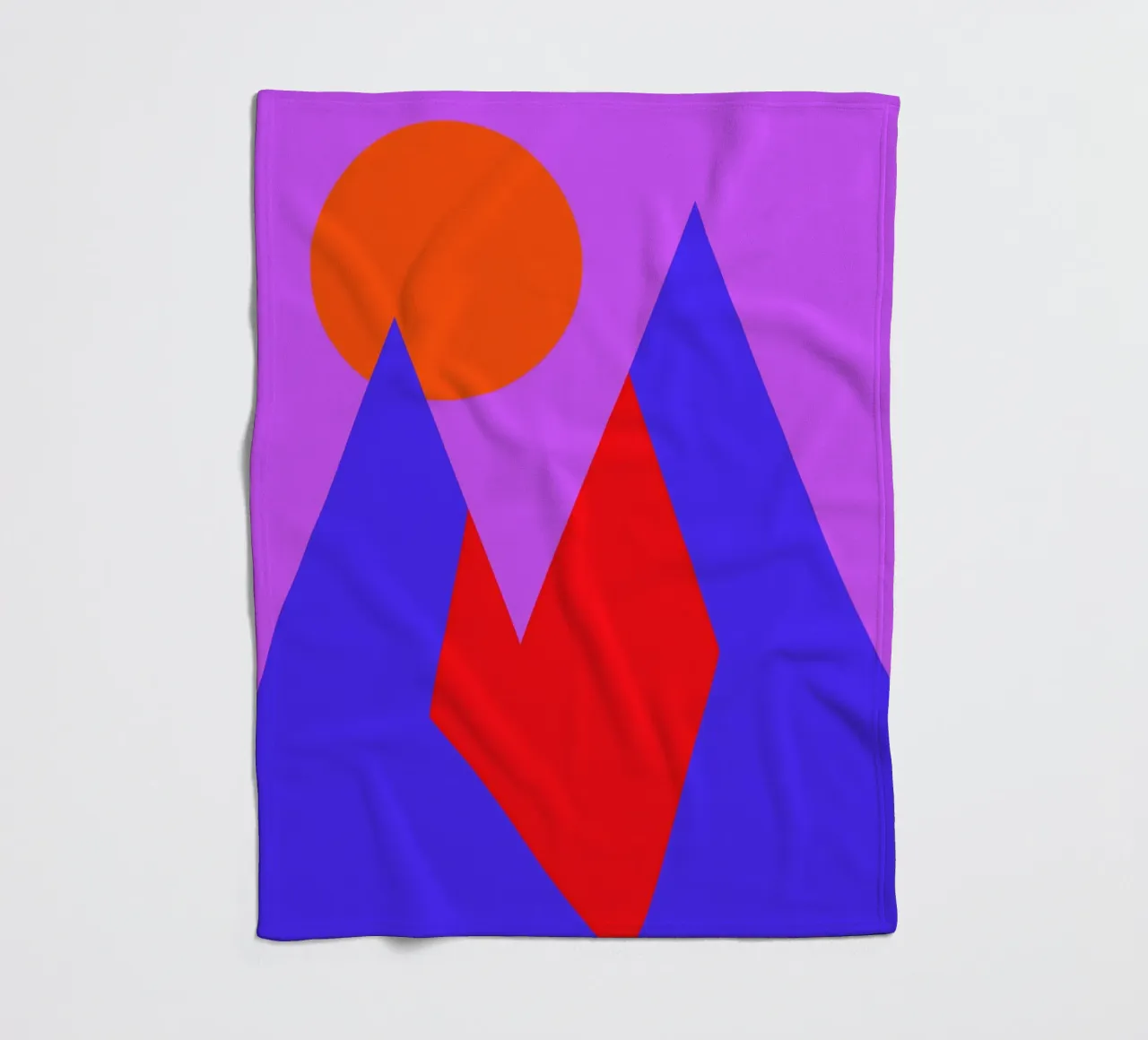 the power of the moon. coperta in pile da FRICKE DESIGN