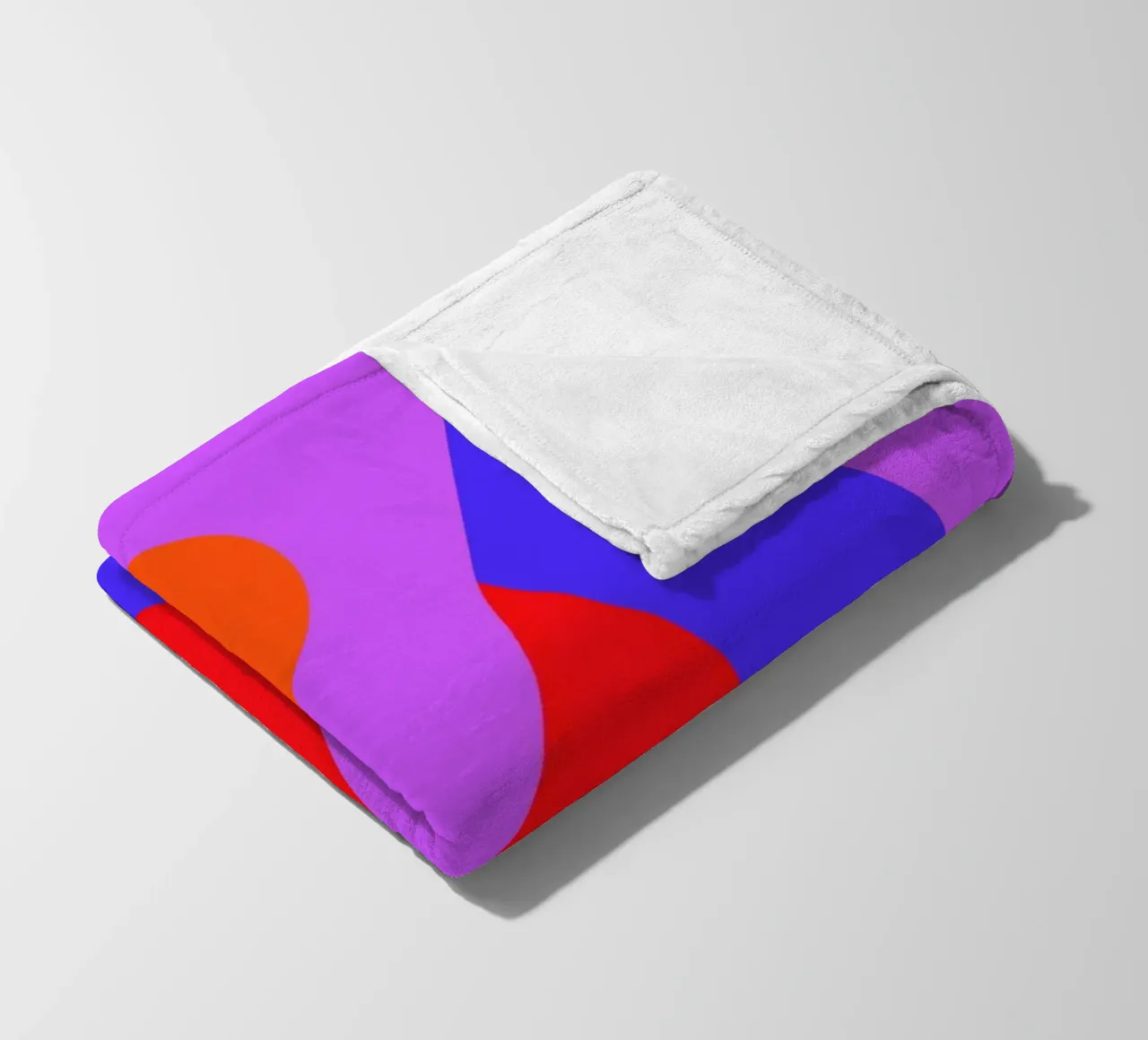 the power of the moon. coperta in pile da FRICKE DESIGN