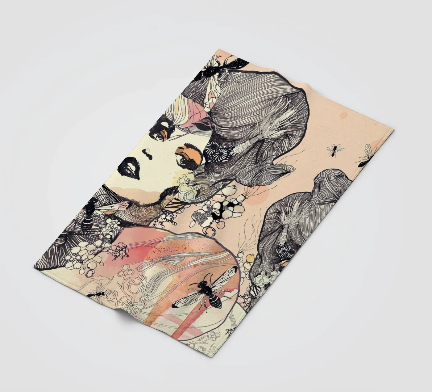 wasps Fleecedecke von Giulio Iurissevich