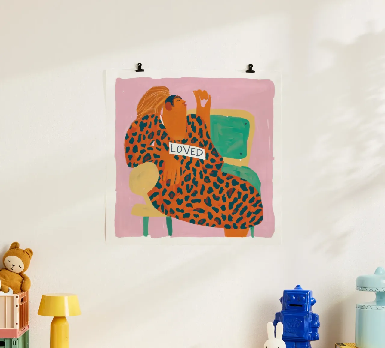 Amore leopardato poster con telaio in alluminio da Scaller Stars