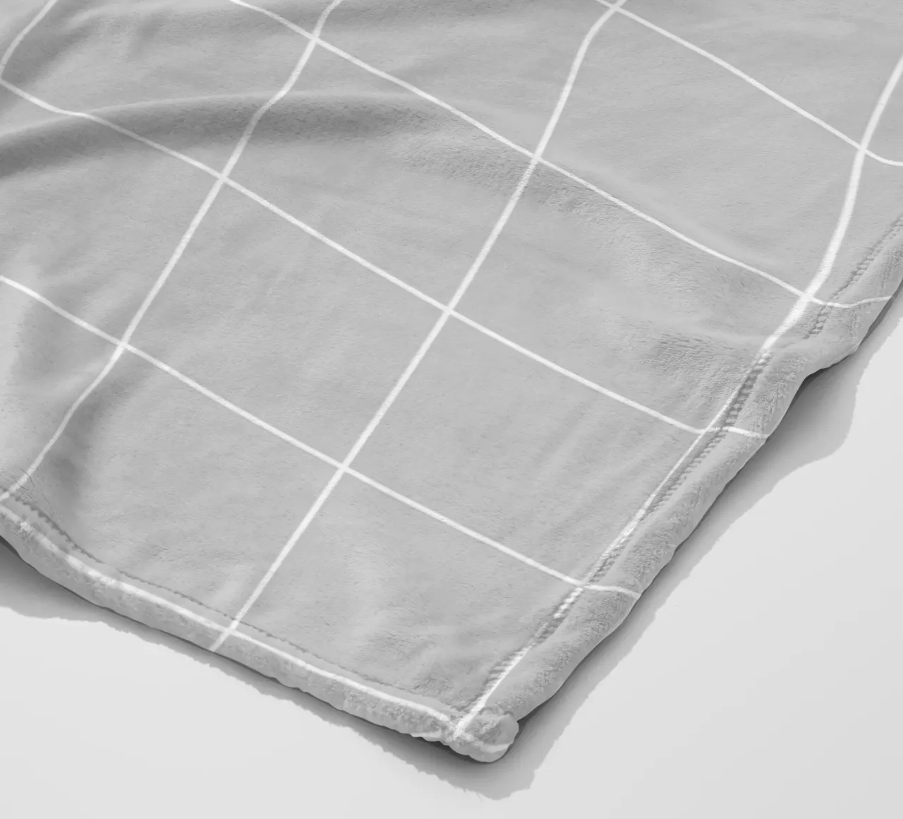 Minimal Basic Classic Big Grid | Bianco su grigio chiaro coperta in pile da Beauty in Simplicity