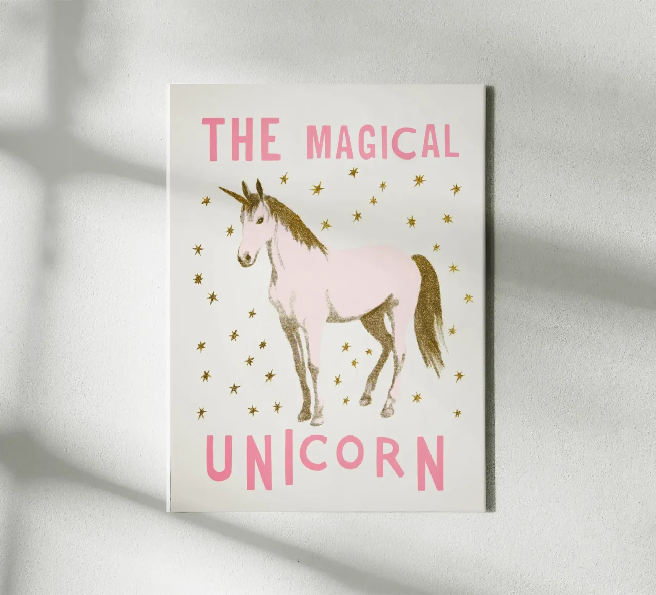Glitzernde Einhorn Magie Leinwand mit Schattenfugenrahmen von Carinaprint