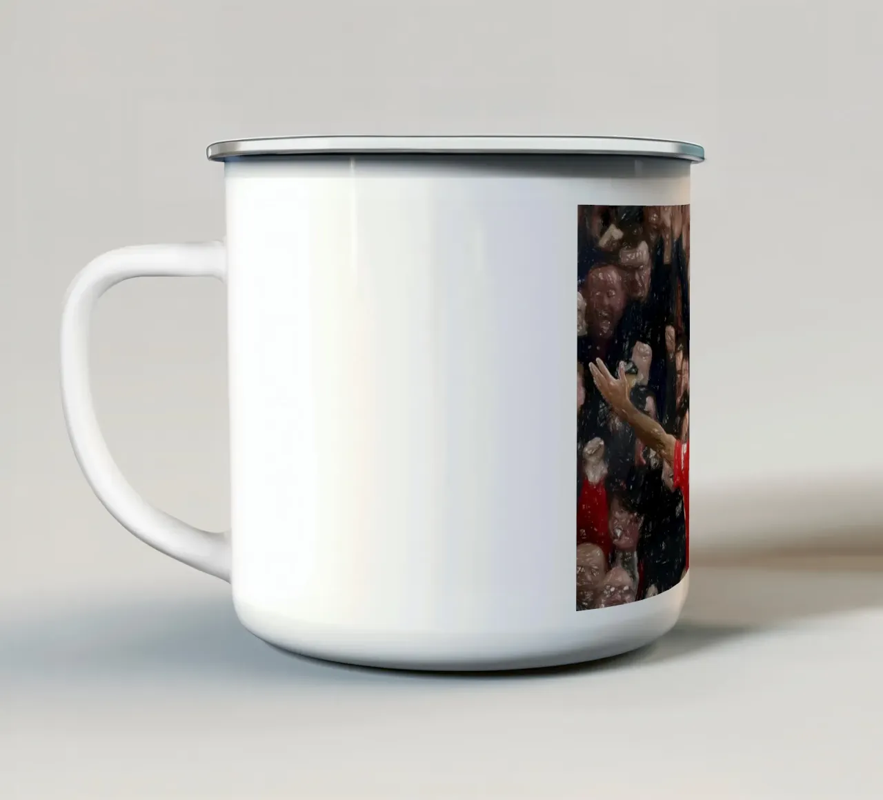 Mohamed Salah festeggia un gol tazza in smalto da dark eagle