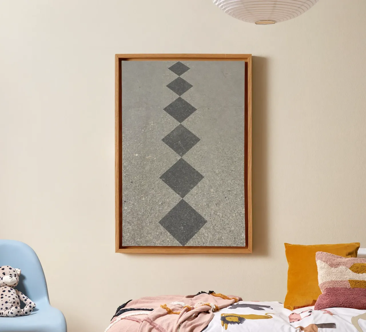Superficie in calcestruzzo con intarsio a diamante tela con Cornice a cassetta da DesignDoodle
