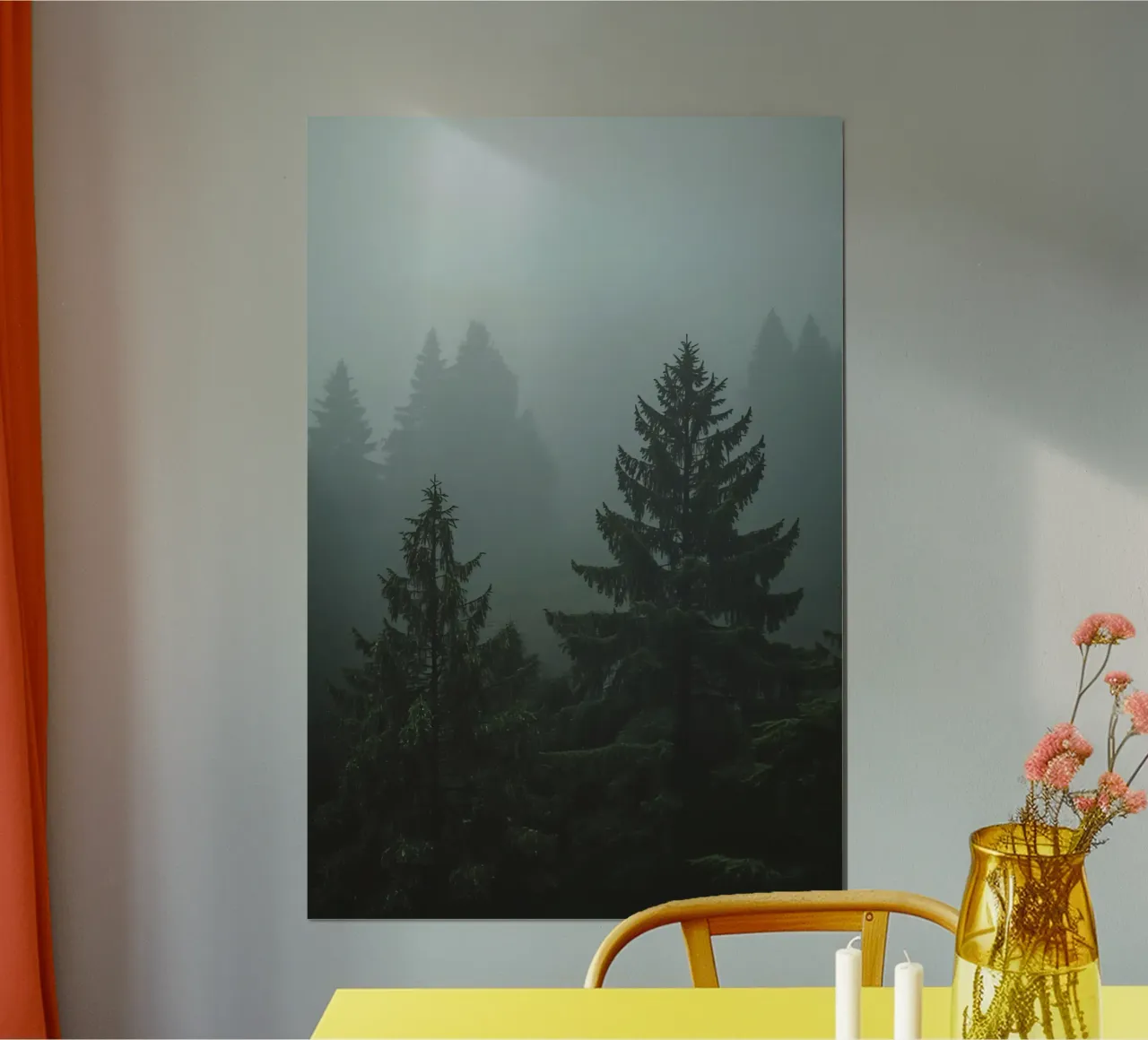 Alberi sempreverdi nella nebbia poster da DesignDoodle