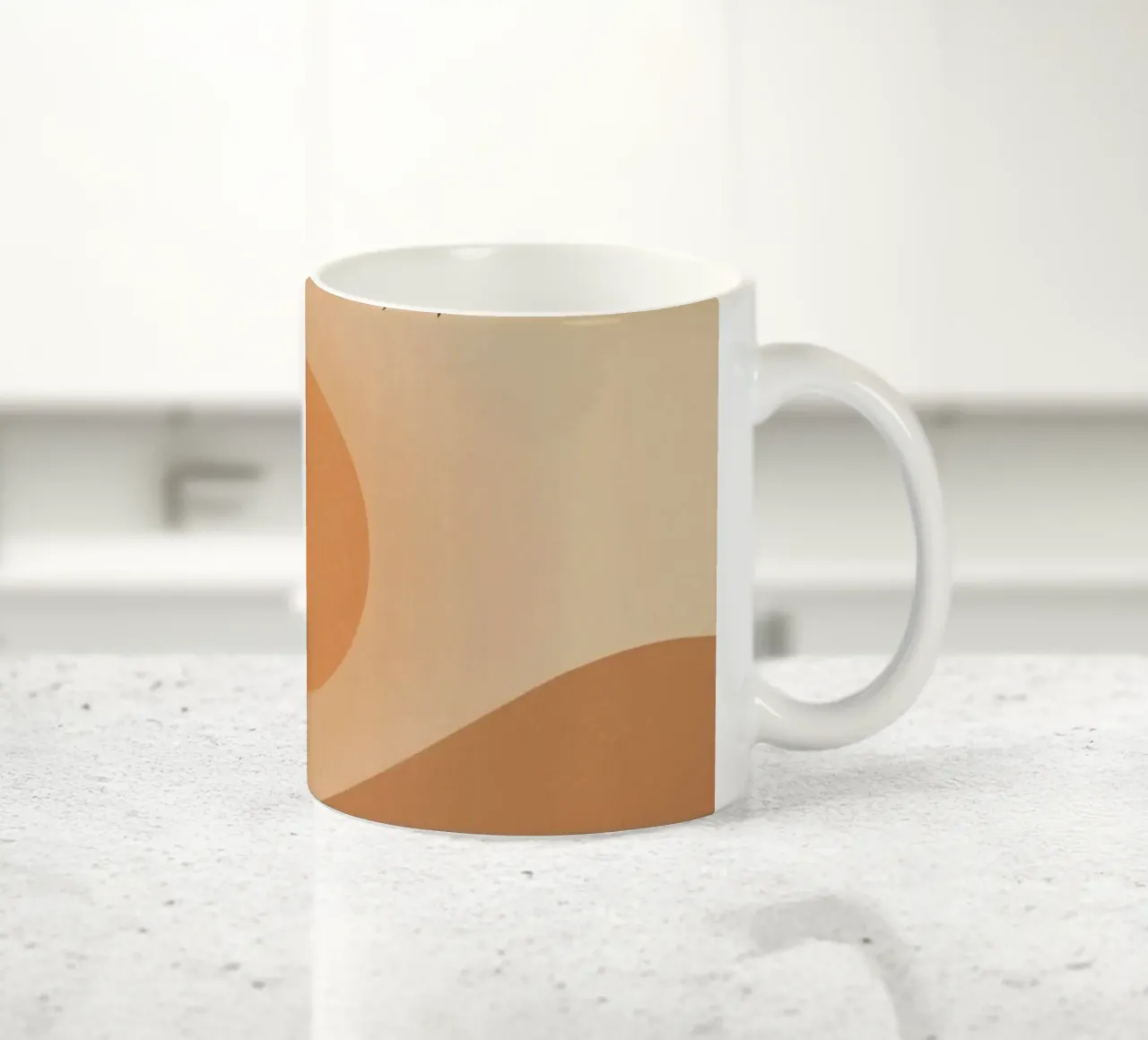 Colline di sole e foglie di palma tazza in ceramica da DesignDoodle