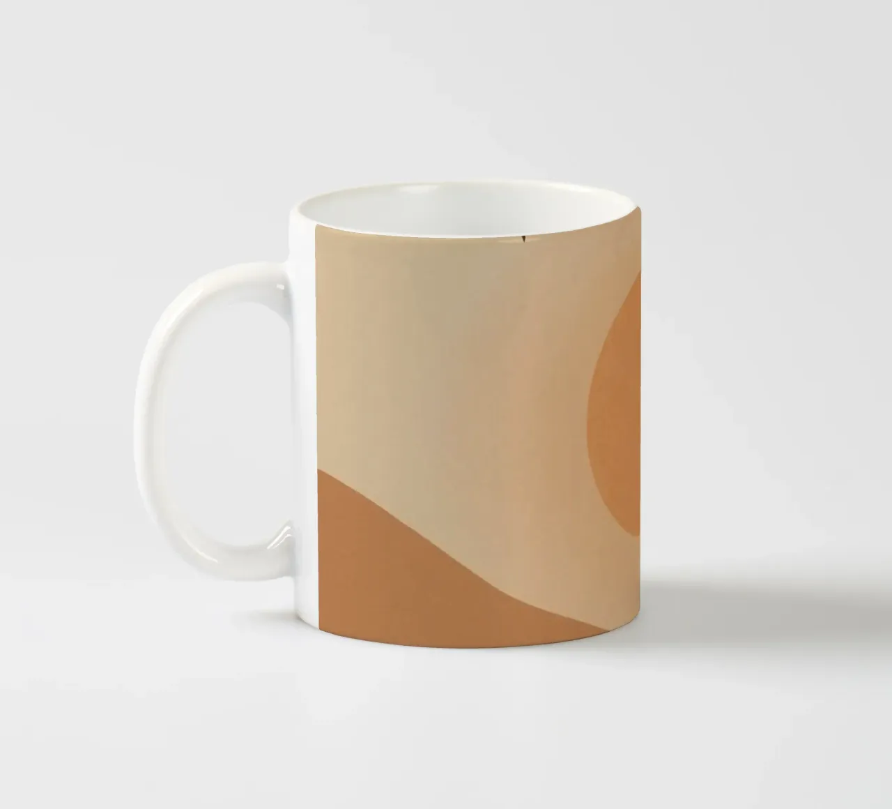 Colline di sole e foglie di palma tazza in ceramica da DesignDoodle