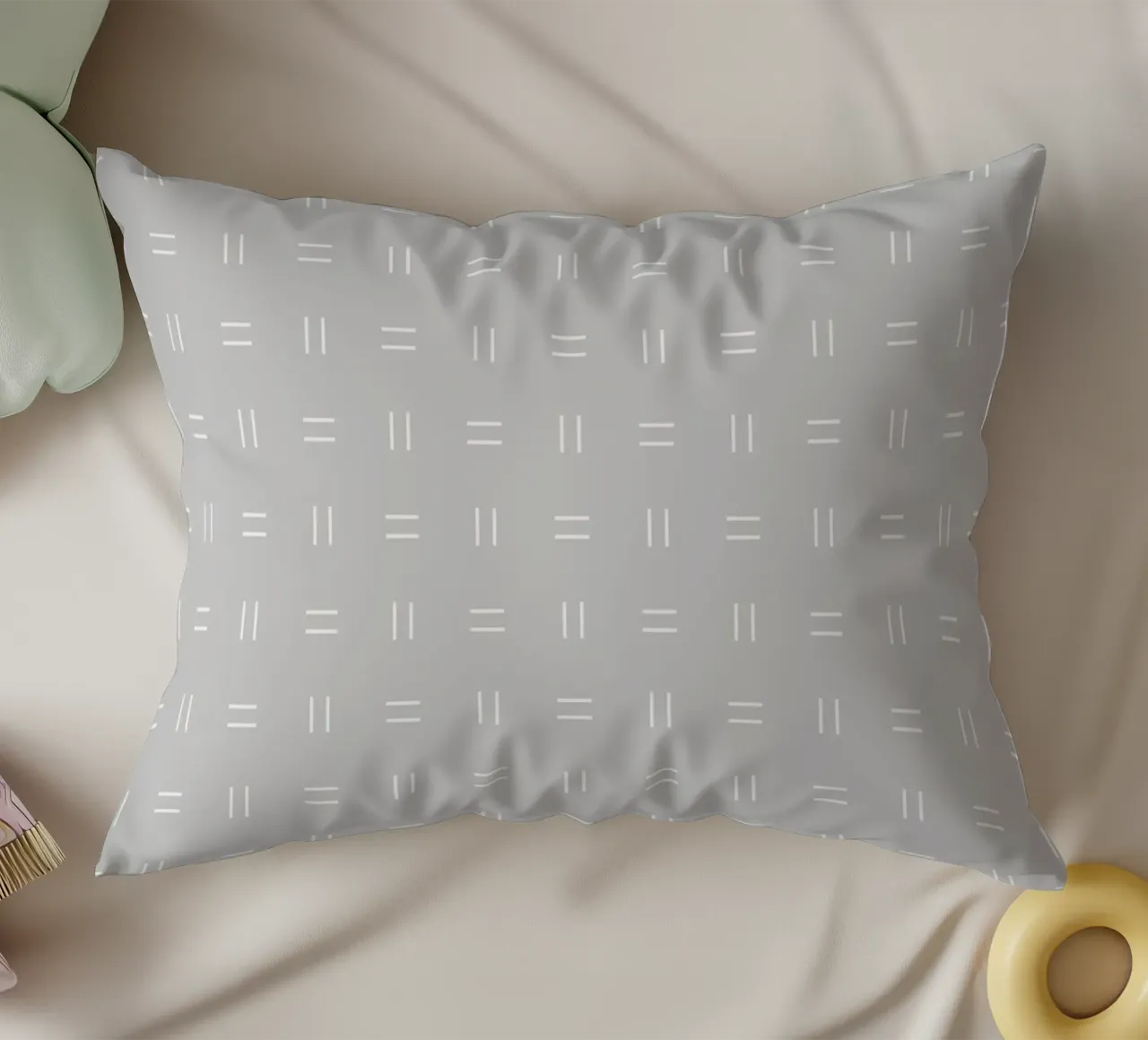 Minimal Classic Scandi a doppie linee, bianco su grigio chiaro cuscino da Beauty in Simplicity