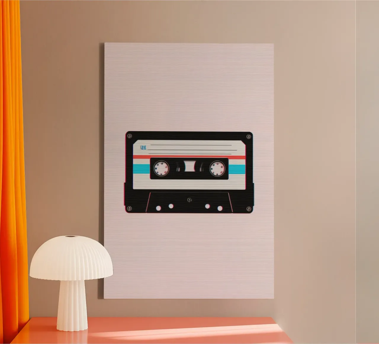 Nastro a cassetta con effetto glitch su sfondo a righe tela con Cornice a cassetta da DesignDoodle