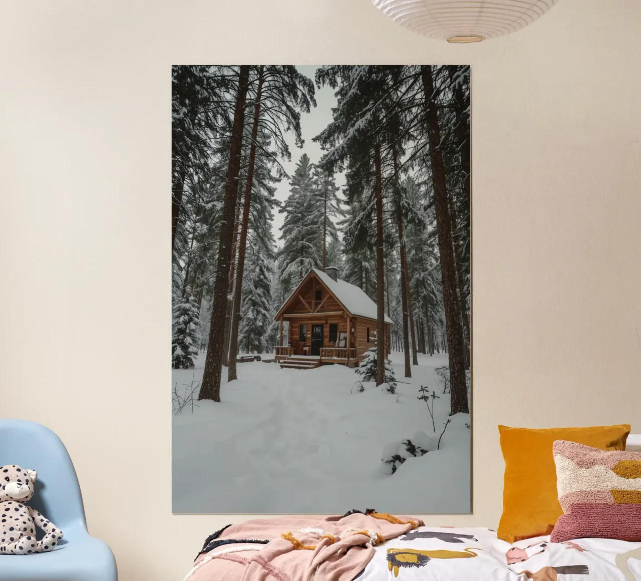 Cabane en rondins dans une forêt enneigée poster avec cadre en plastique de DesignDoodle