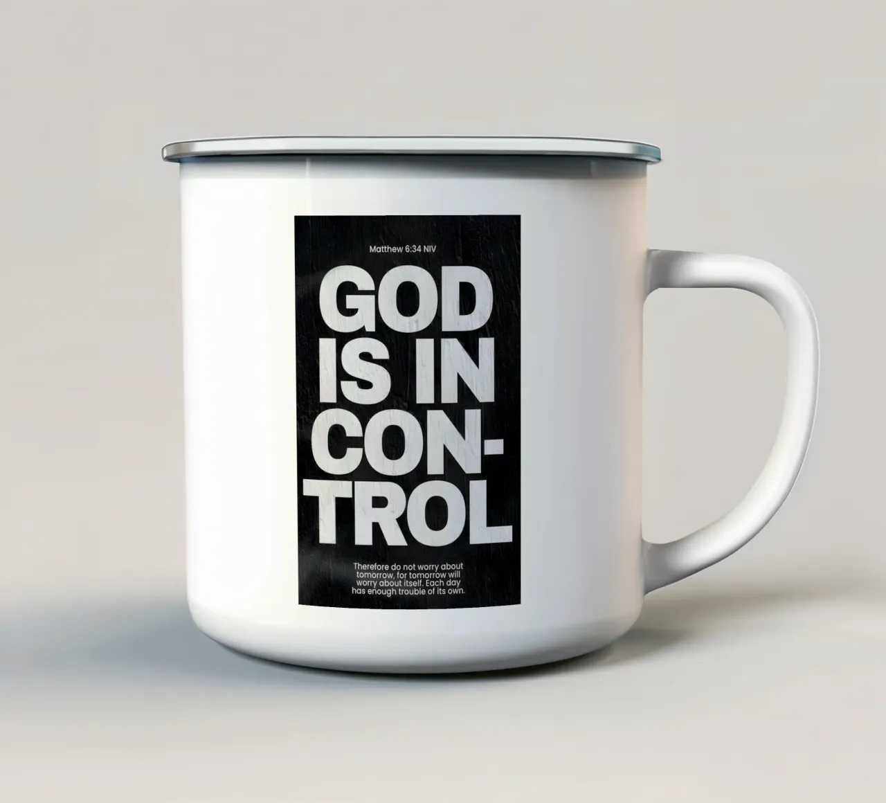 'God is in control tazza in smalto da Type & Tape