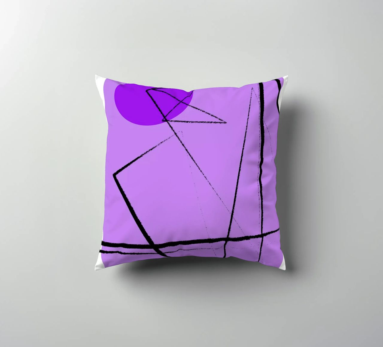 Angular Lines No 26 kussen van treechild