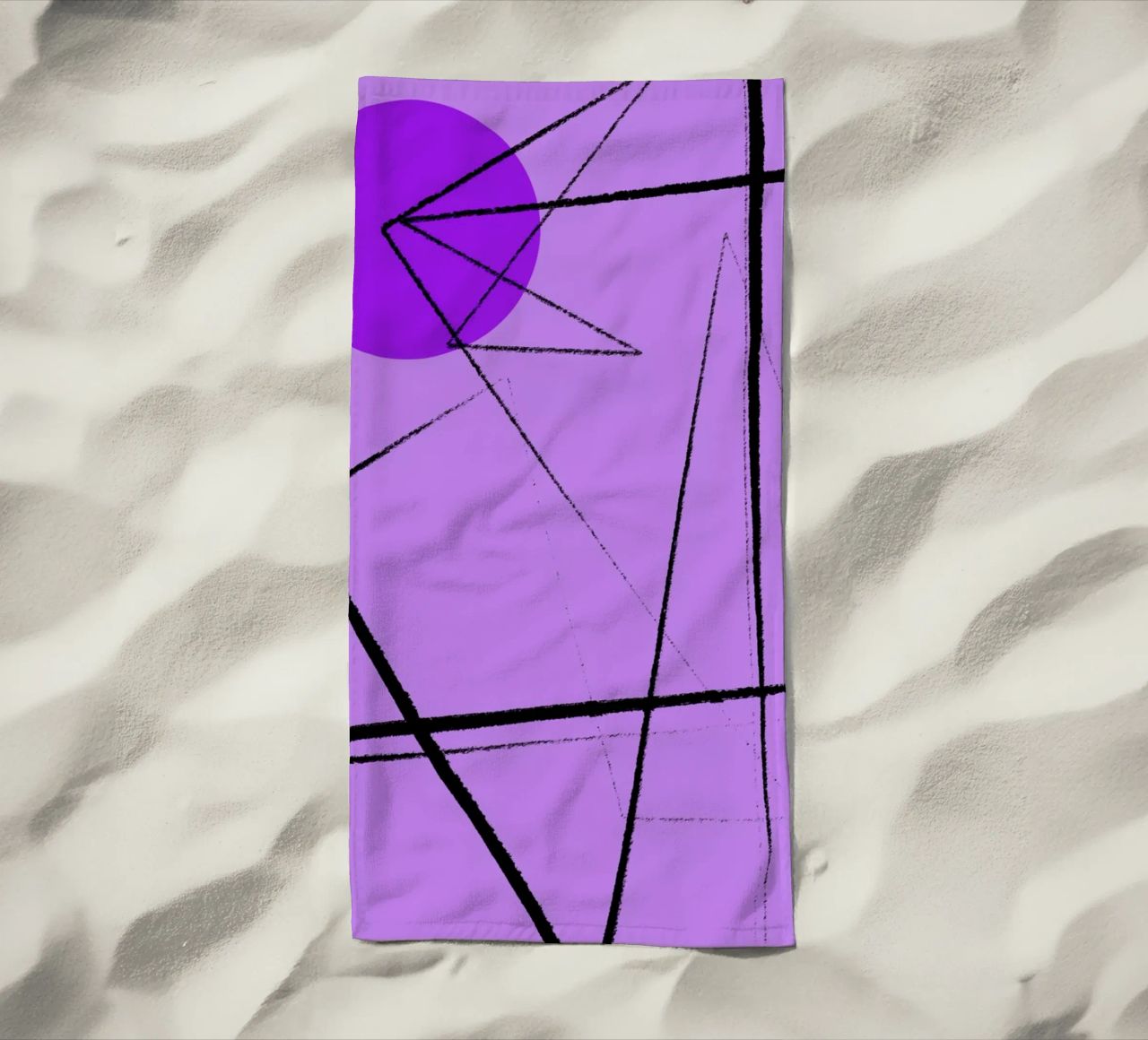 Angular Lines No 26 strandhanddoek van treechild