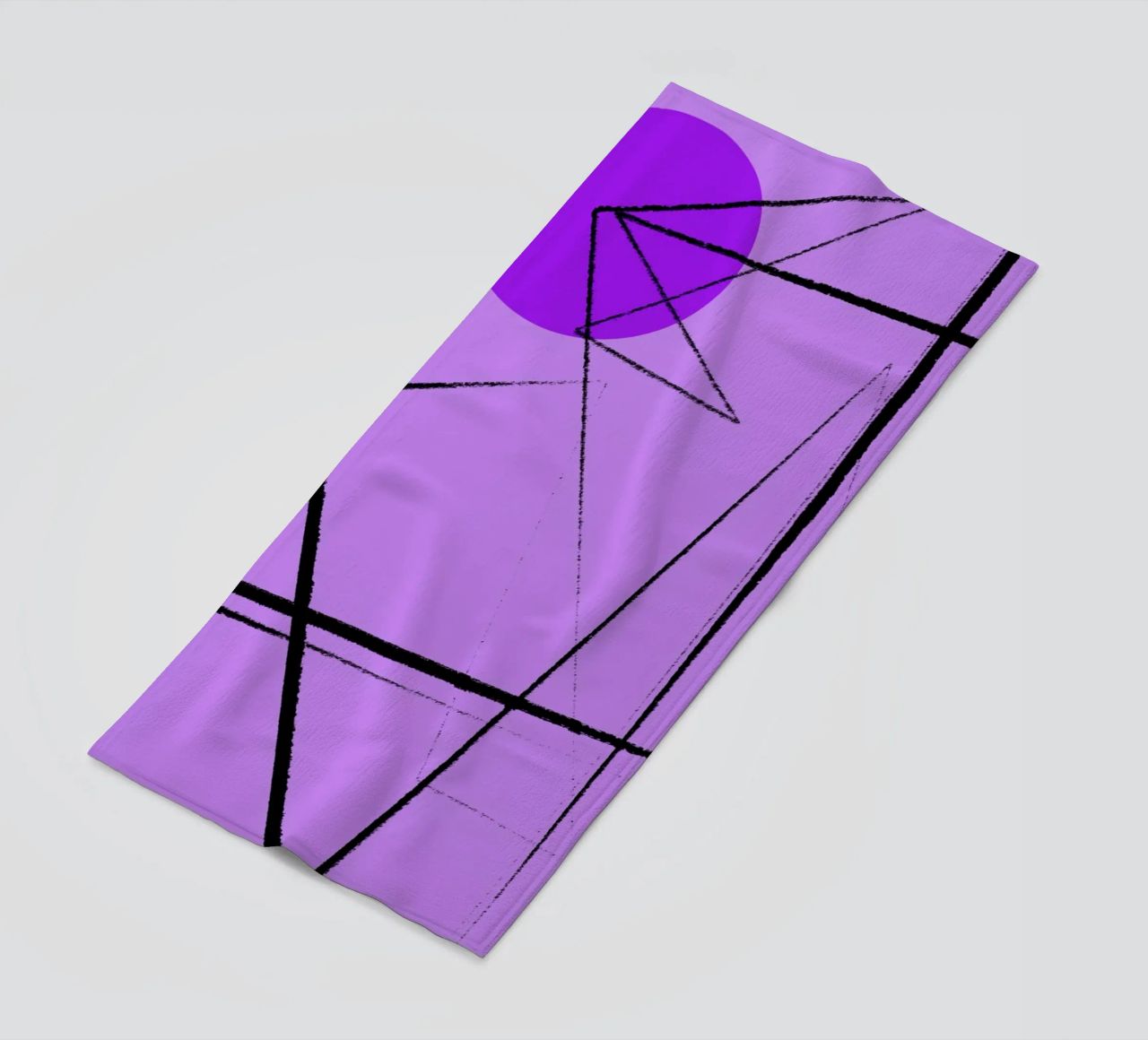 Angular Lines No 26 strandhanddoek van treechild