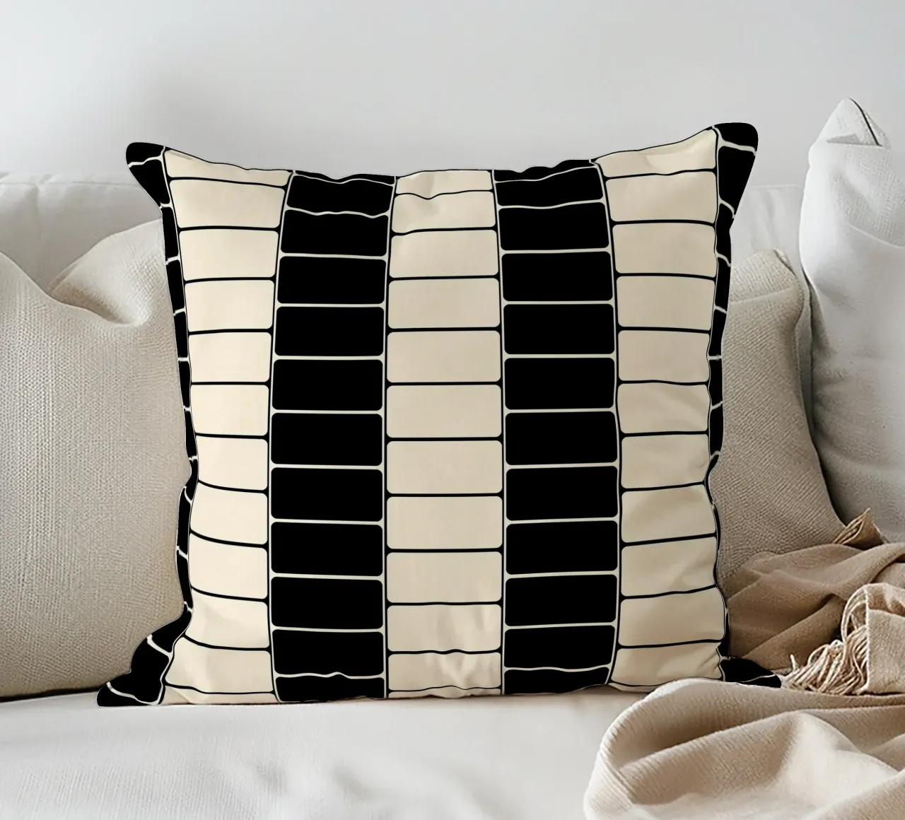 Black and white moody flow cuscino da TijanaArtStudio88
