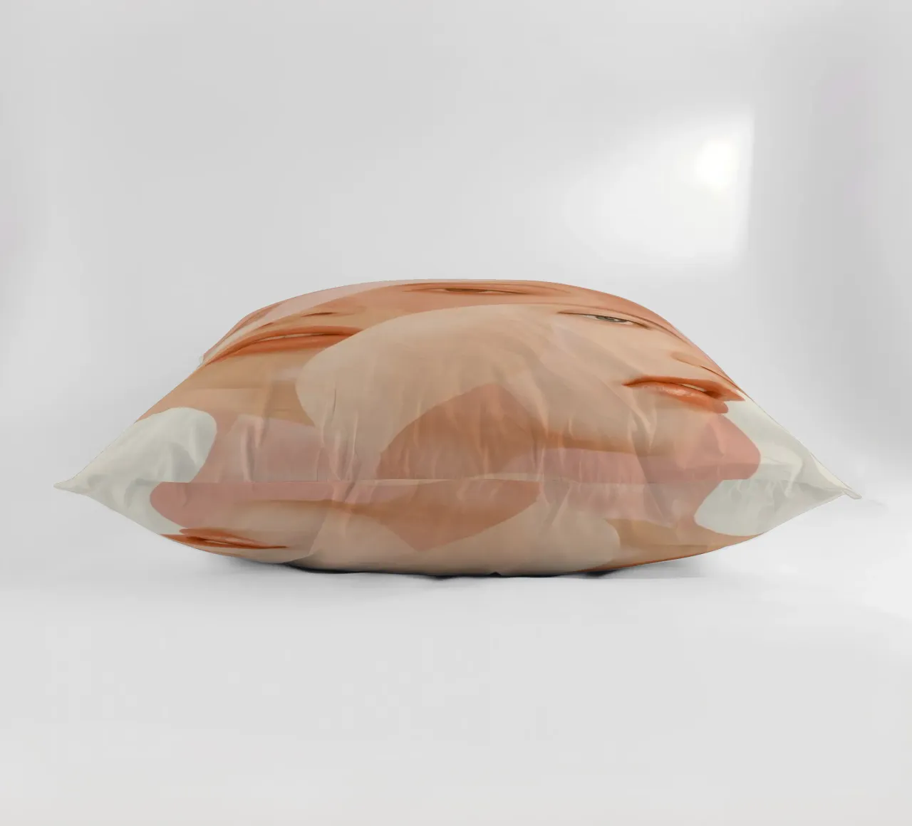 Volti femminili sovrapposti con forme geometriche Toni di pesca cuscino da DesignDoodle