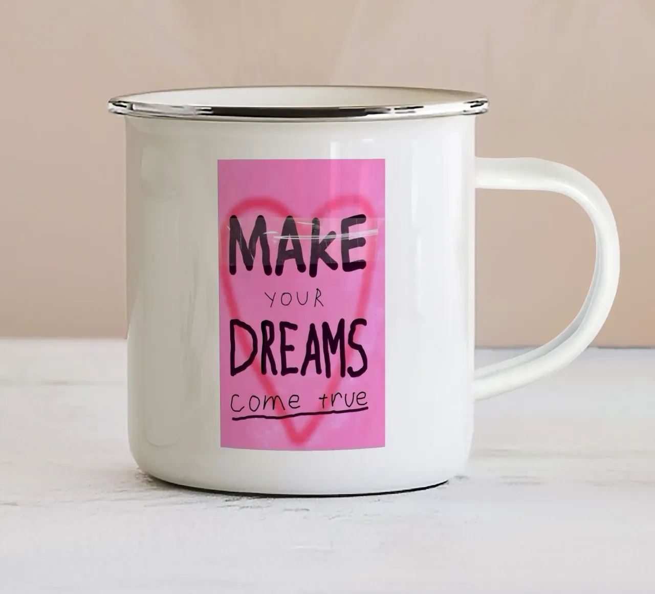 Make dream tazza in smalto da Type & Tape