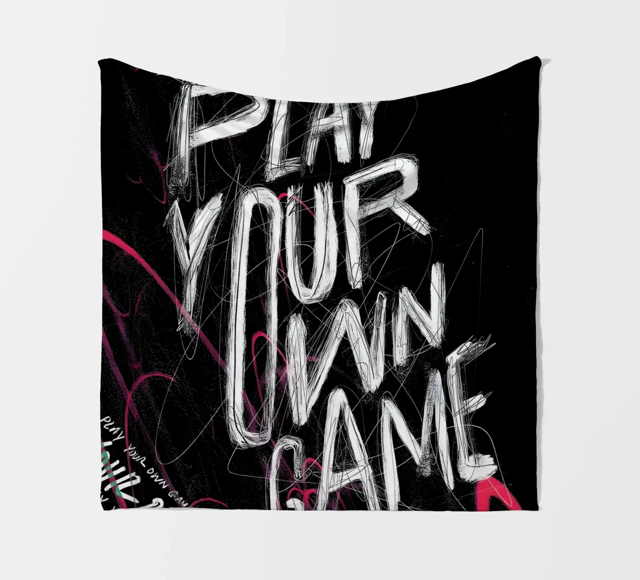 PLAY YOUR OWN GAME coperta in pile da Type & Tape