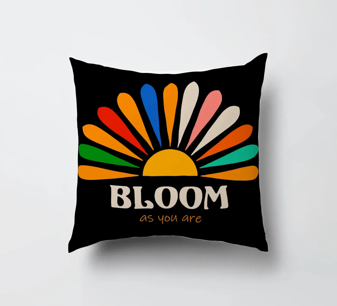 Bloom as you are cuscino da TijanaArtStudio88