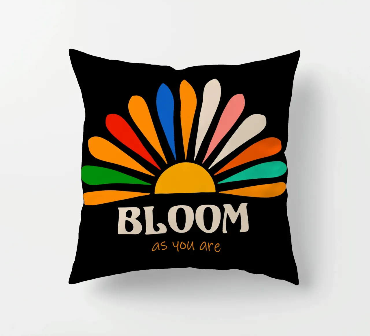 Bloom as you are cuscino da TijanaArtStudio88