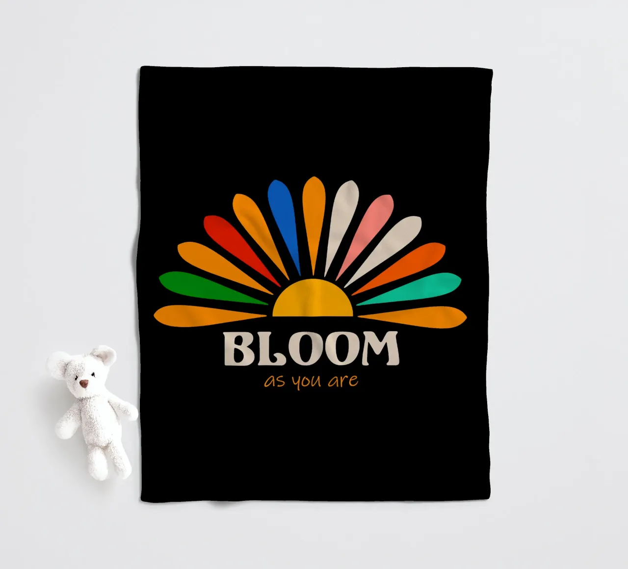 Bloom as you are coperta in pile da TijanaArtStudio88