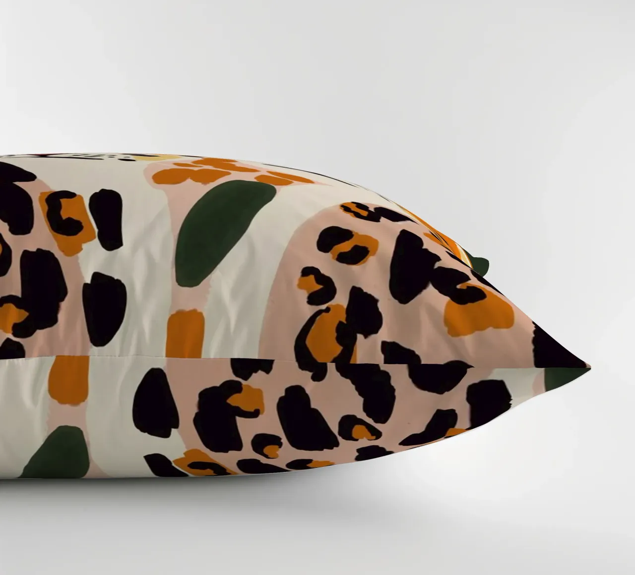 Cuddling Leopards cuscino da treechild