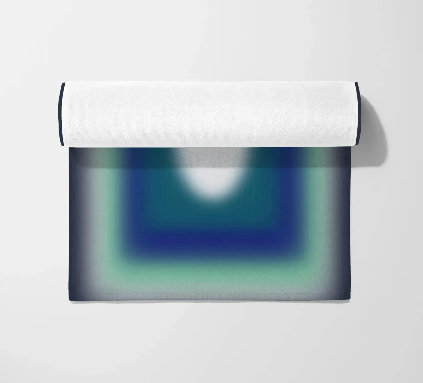 Blaue Rahmen Strandtuch von Little Dean