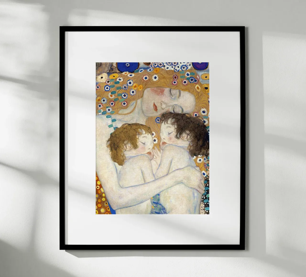 Madre e gemelli I poster con telaio in legno da Glen Stephens