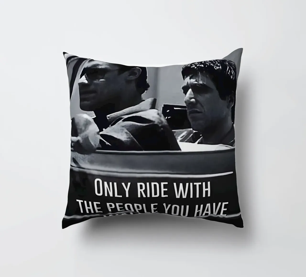 "ONLY RIDE WITH THE PEOPLE YOU HAVE WALKED WITH" cuscino da Type & Tape