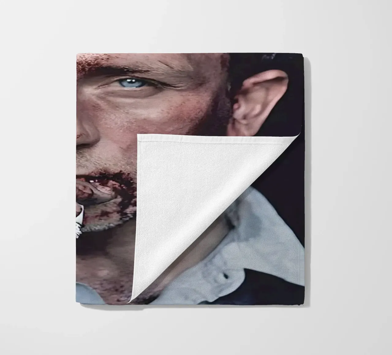 THIS NOT A GAME telo mare da Type & Tape