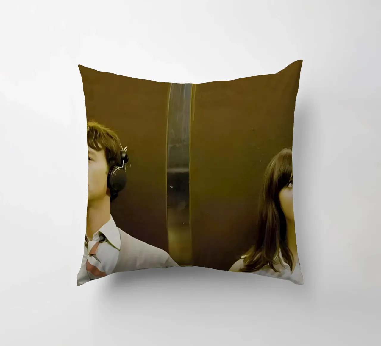 Tom & Summer cuscino da Low poly art