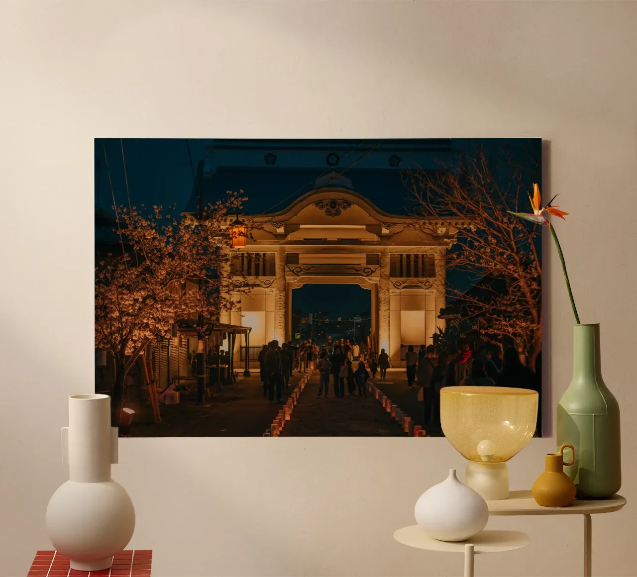 Tempio notturno dei ciliegi in fiore - Kumamoto, Giappone tela con Cornice a cassetta da Marcel Bisig