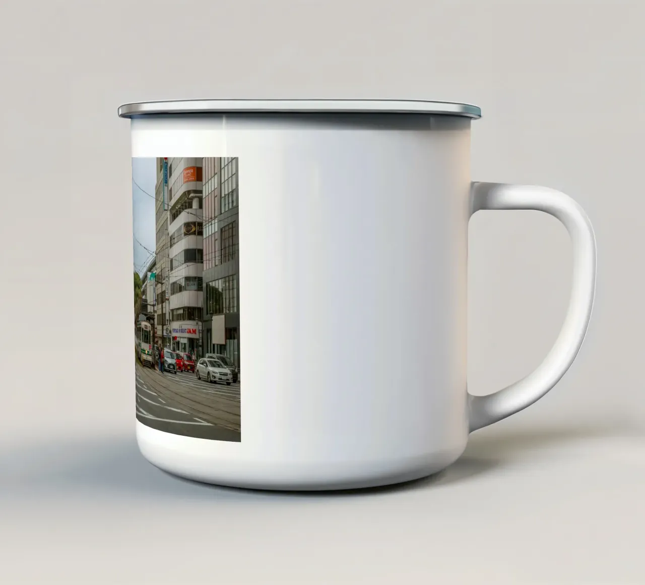 Castello di Kumamoto, Giappone tazza in smalto da Marcel Bisig