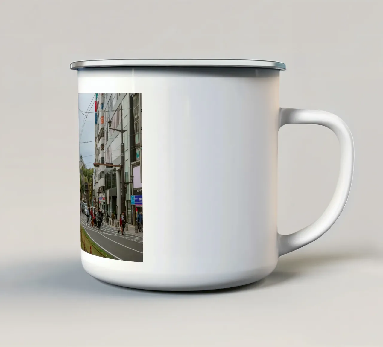 Castello di Kumamoto, Giappone tazza in smalto da Marcel Bisig